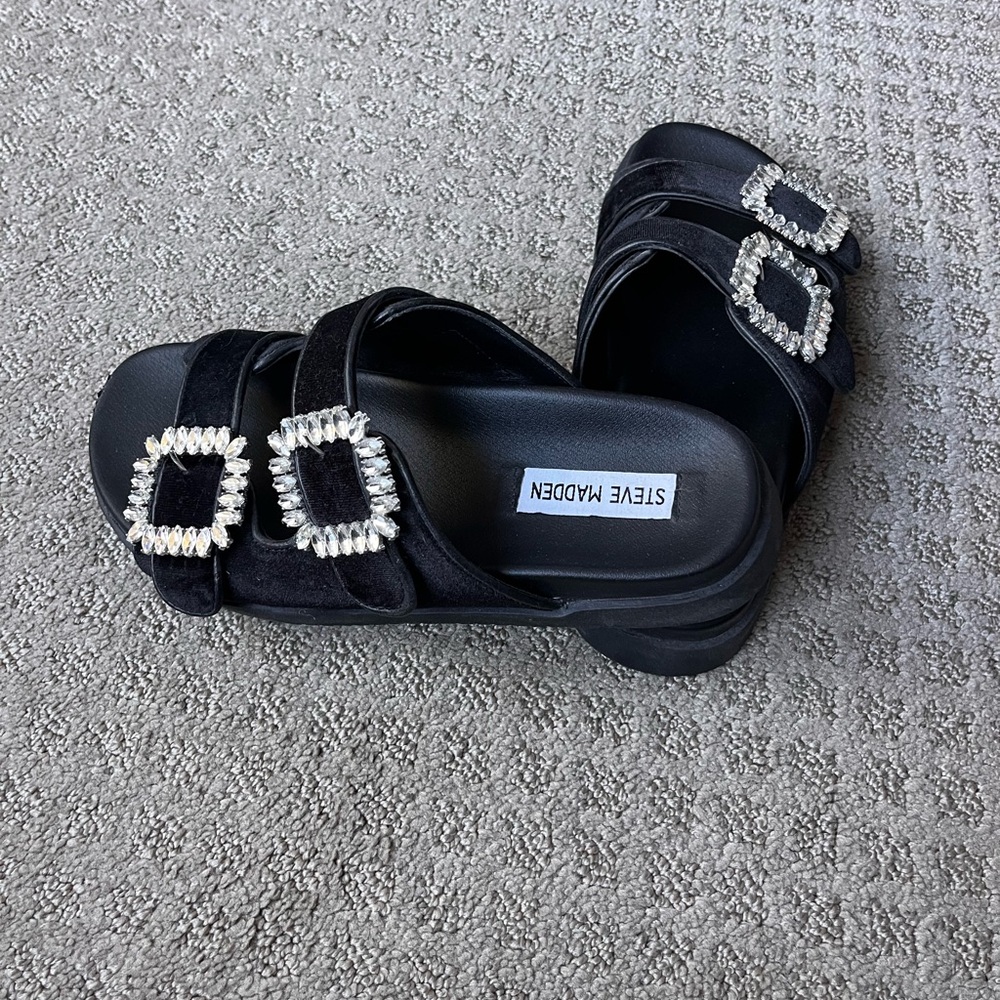 Steve Madden Black Sandals with Sparkling Buckles